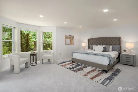 $1,528,000 | 4020 262nd Place Southeast, Sammamish, WA 98029