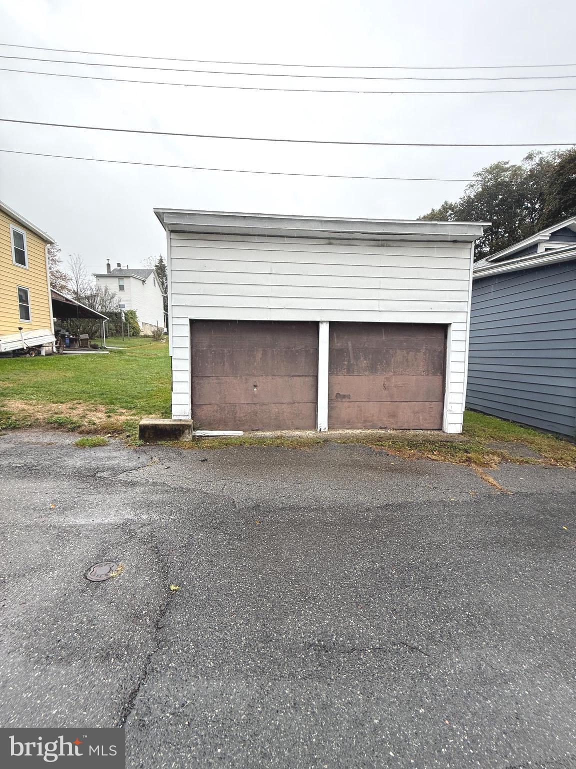 446 Biddle Street Tamaqua, PA 18252 - Photo 5 of 22