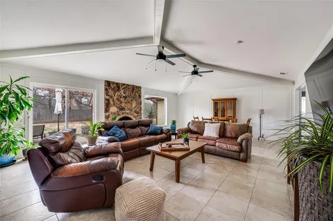 $550,000 | 206 Edgewood Drive, Highland Village, TX 75077