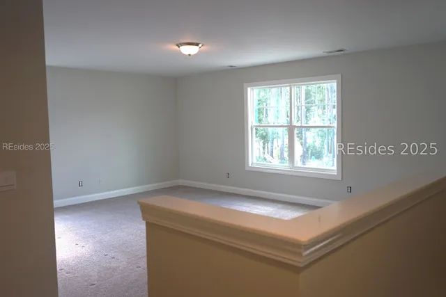 $587,000 | 6 Stone Hearth Court, Bluffton, SC 29909