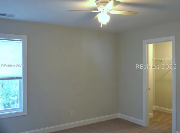 $587,000 | 6 Stone Hearth Court, Bluffton, SC 29909