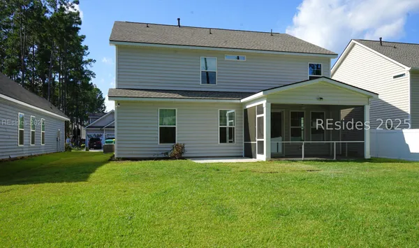 $587,000 | 6 Stone Hearth Court, Bluffton, SC 29909