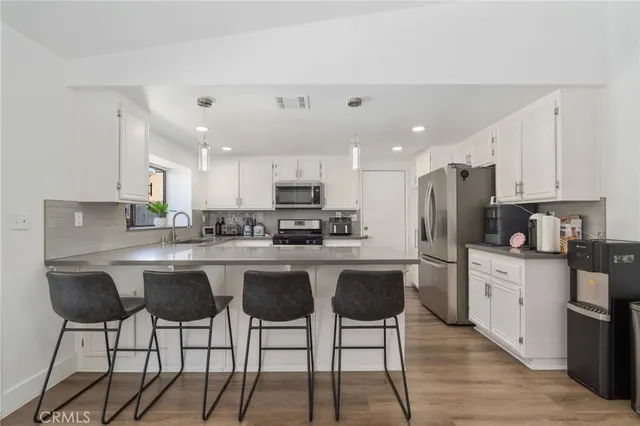 $3,500 | 4225 Saddleback Road, Palmdale, CA 93552