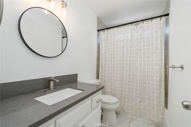 $3,500 | 4225 Saddleback Road, Palmdale, CA 93552