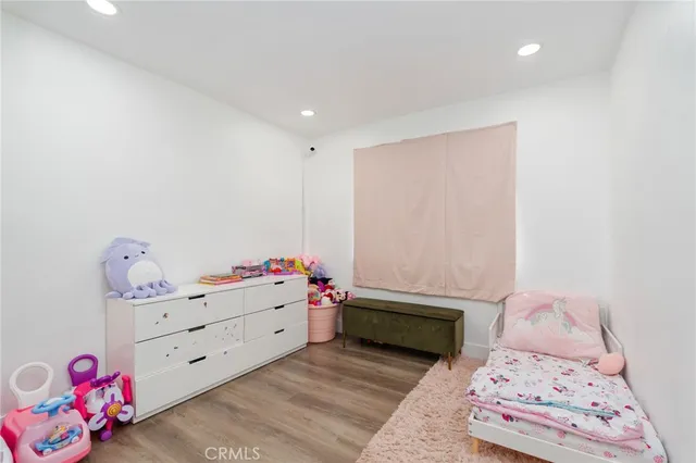 $3,500 | 4225 Saddleback Road, Palmdale, CA 93552