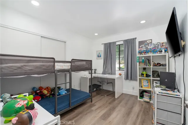 $3,500 | 4225 Saddleback Road, Palmdale, CA 93552