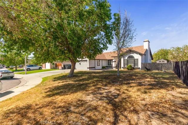 $3,500 | 4225 Saddleback Road, Palmdale, CA 93552