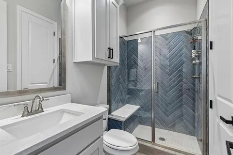 $795,000 | 629 Singing Water Drive, Rockwall, TX 75087