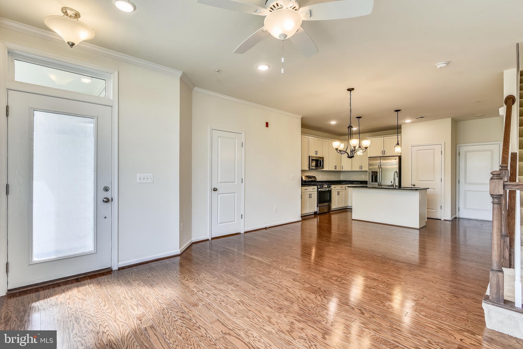 1508 Ribbon Limestone Terrace Southeast Leesburg, VA 20175 - Photo 20 of 79 a view of kitchen with kitchen island and stainless steel appliances