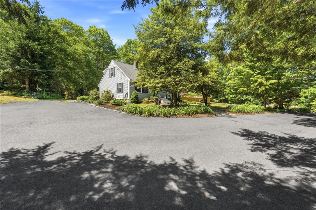 252 Wolf Rock Road Exeter, RI 02822 - Photo 12 of 50