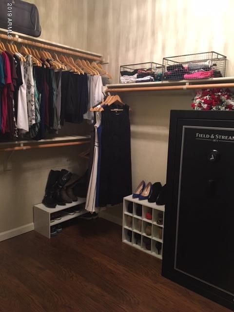 3443 East Rosa Lane Gilbert, AZ 85297 - Photo 25 of 53 Raba Master Closet