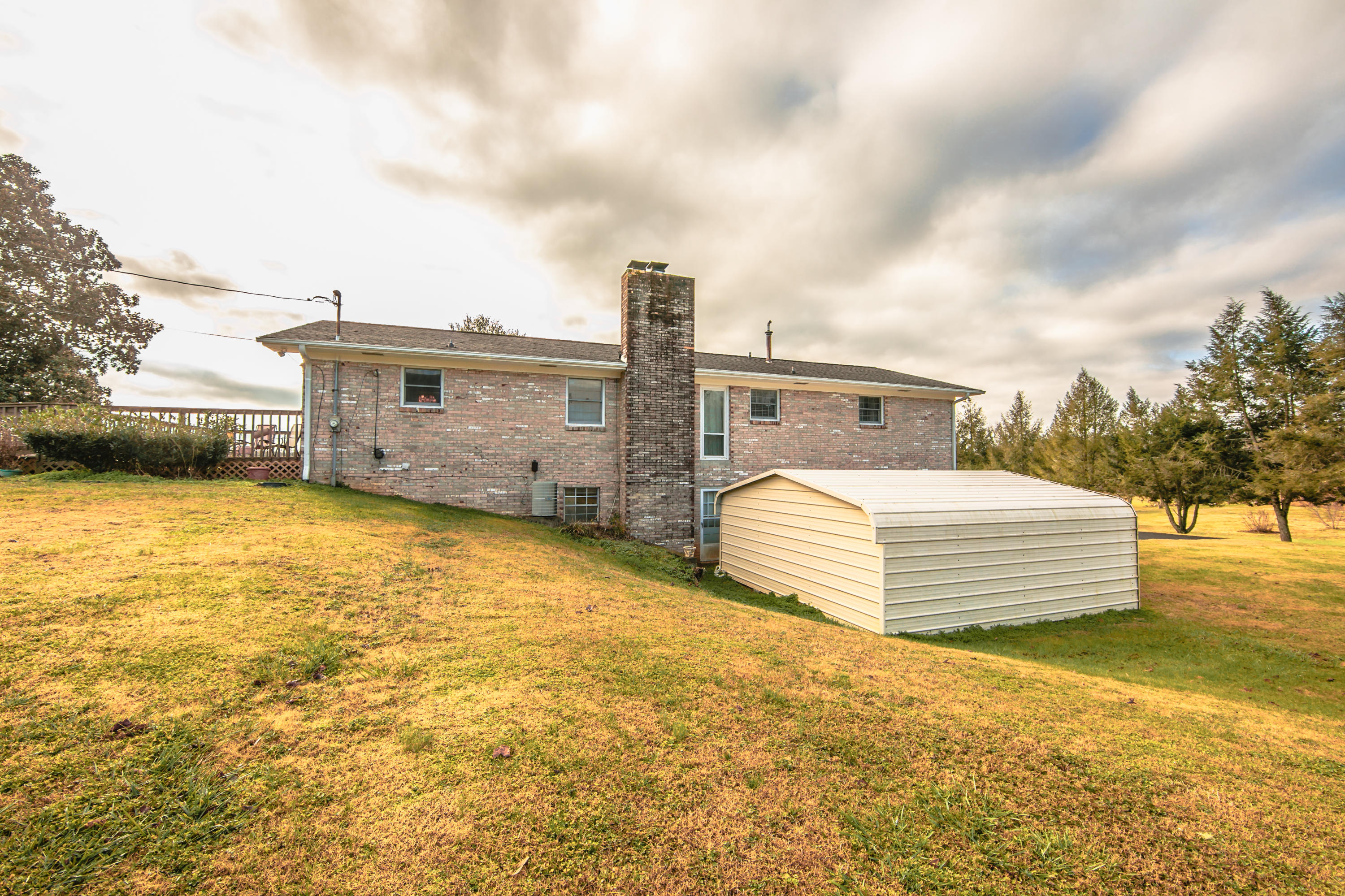 963 Webster Road Harriman, TN 37748 - Photo 4 of 22 FMN_1785-1