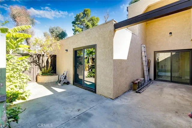 $825,000 | 1709 Park Glen Circle, Unit D, Santa Ana, CA 92706