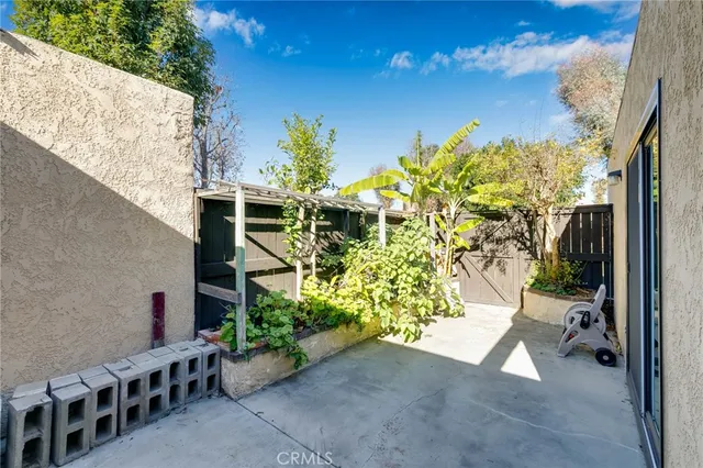 $825,000 | 1709 Park Glen Circle, Unit D, Santa Ana, CA 92706