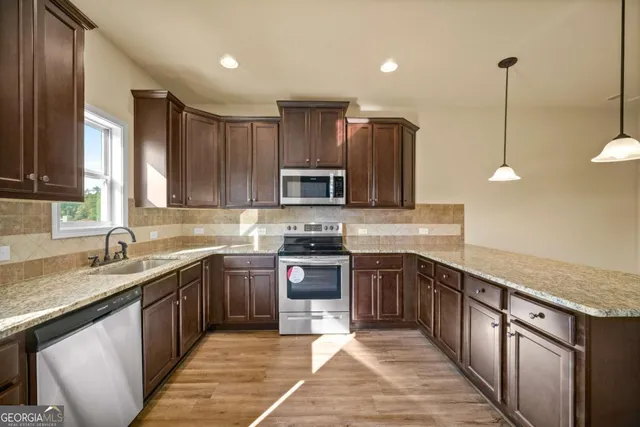 $323,590 | 2381 Aukerman Trace, Unit 81, Hampton, GA 30228