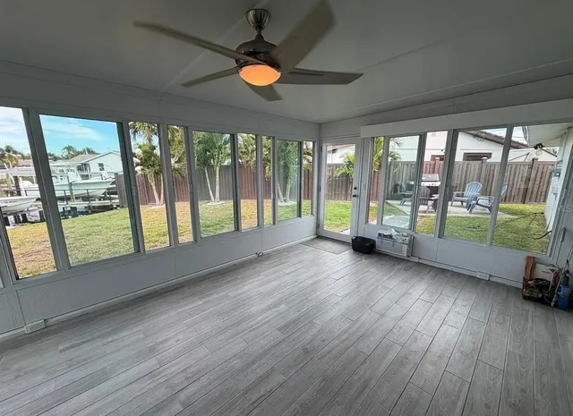 $5,300 | 1359 40th Avenue Northeast, St. Petersburg, FL 33703