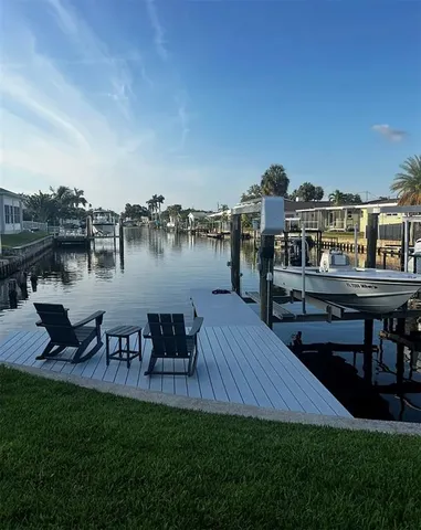 $5,300 | 1359 40th Avenue Northeast, St. Petersburg, FL 33703