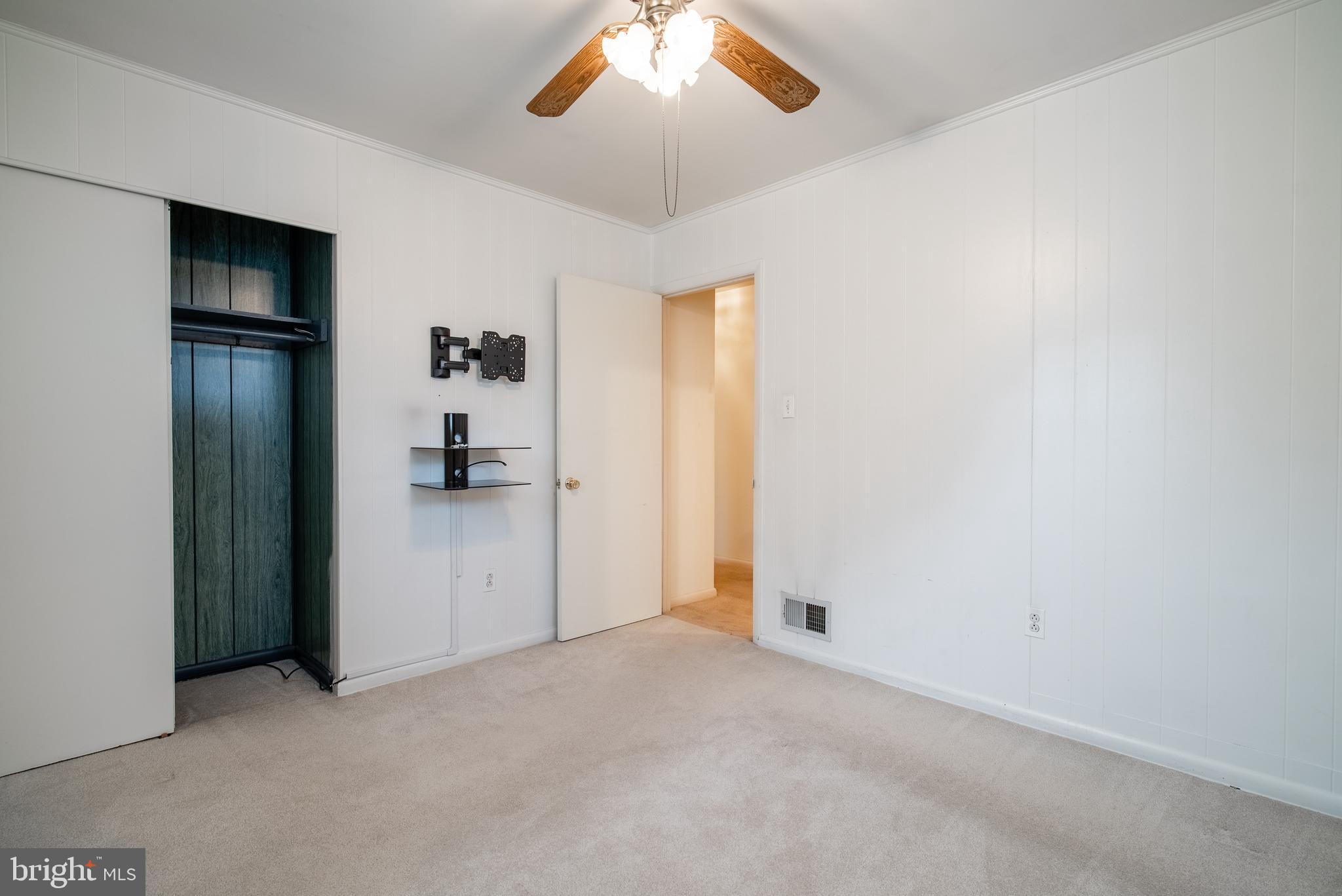 239 Hannes Street Silver Spring, MD 20901 - Photo 21 of 39