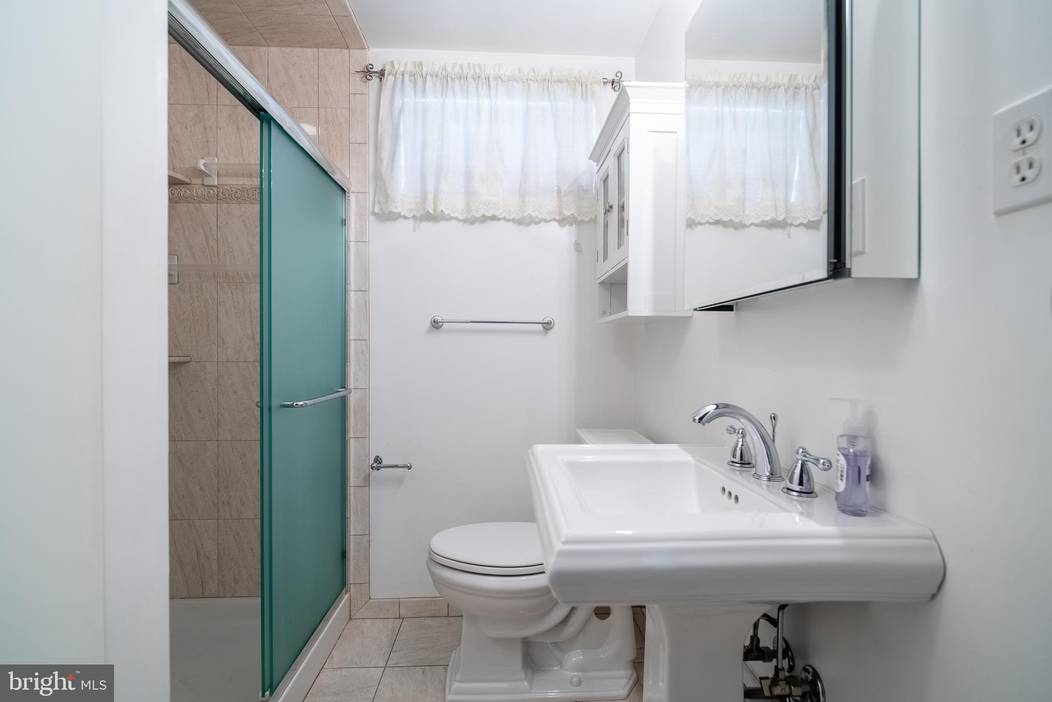 239 Hannes Street Silver Spring, MD 20901 - Photo 24 of 39