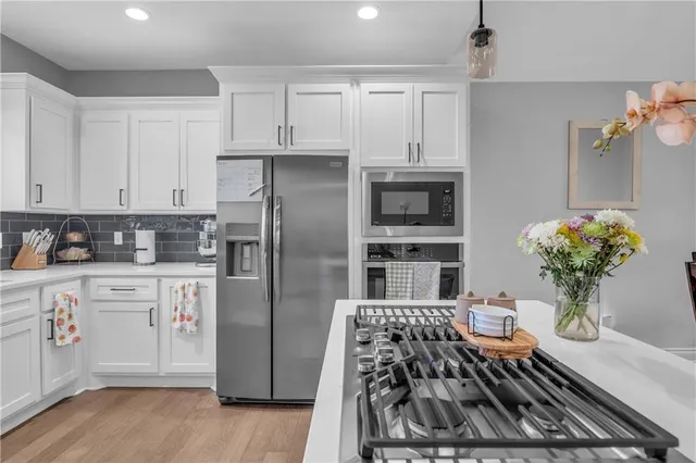 $429,900 | 522 Northwest 110th Street, Kansas City, MO 64155