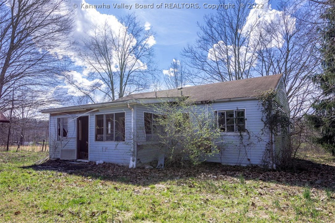 4553 Charleston Road Ripley, WV 25271 - Photo 3 of 13 Gallery Image 3