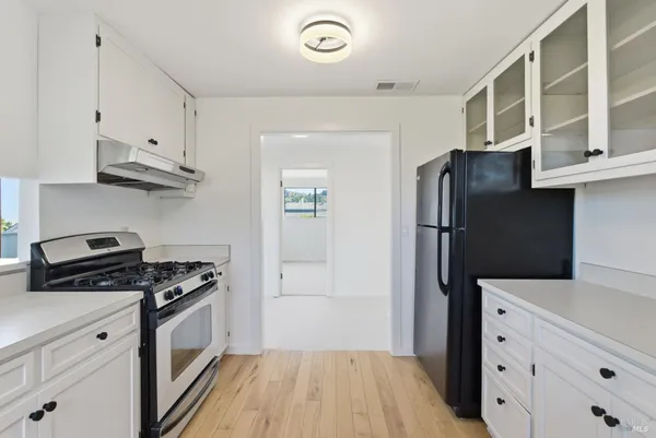 $2,395,000 | 69 Corte Madera Avenue, Corte Madera, CA 94925