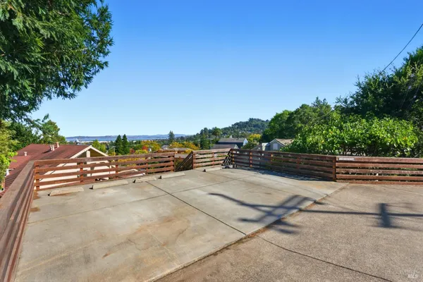 $2,395,000 | 69 Corte Madera Avenue, Corte Madera, CA 94925
