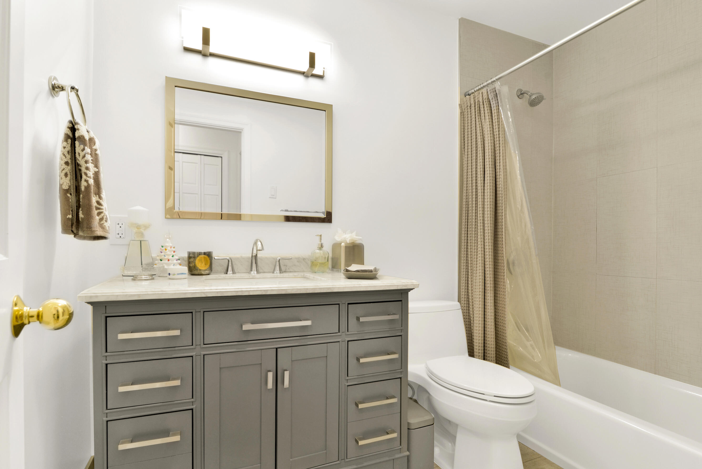 2501 South Ocean Boulevard, Unit 1020 Boca Raton, FL 33432 - Photo 33 of 33 BocaRatonStudio 29