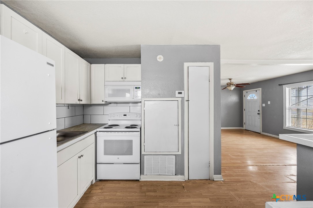 504 Blake Street Killeen, TX 76541 - Photo 13 of 31