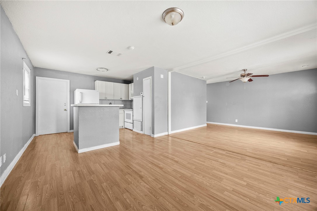 504 Blake Street Killeen, TX 76541 - Photo 10 of 31