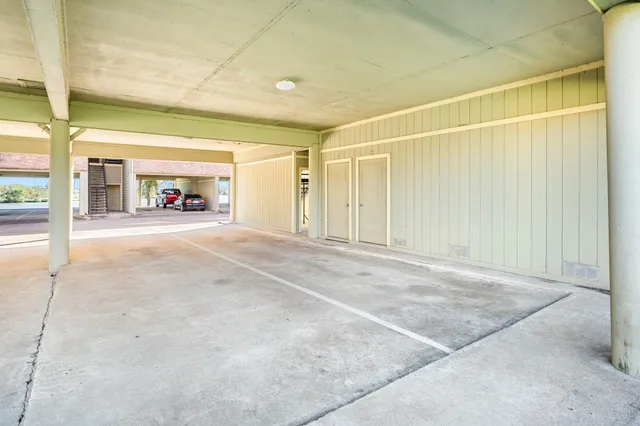 a view of a parking space