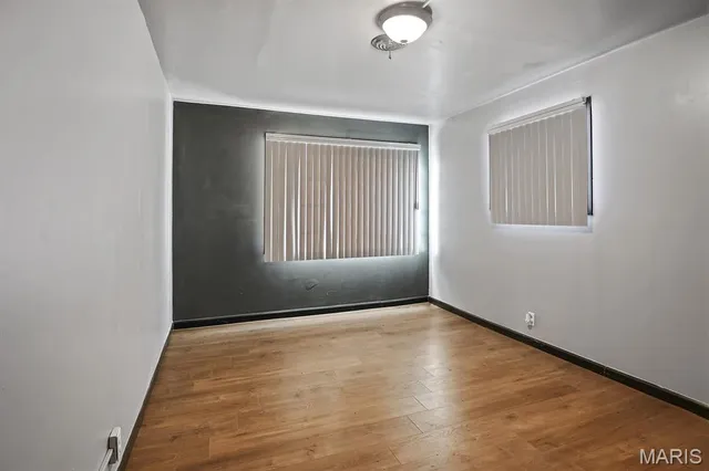 $59,900 | 6900 Woodrow Avenue, St. Louis, MO 63121