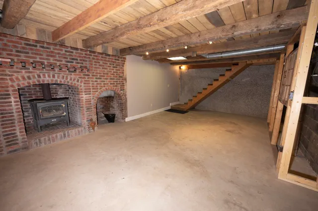 $555,000 | N2577 Ottman Drive, Waupaca, WI 54981