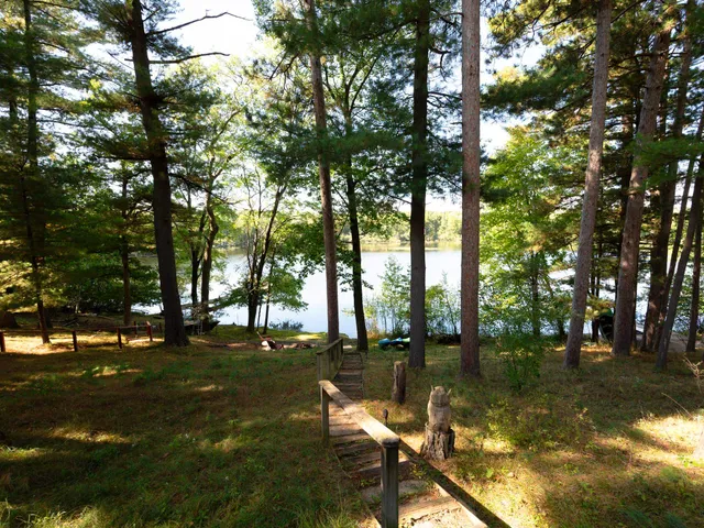 $555,000 | N2577 Ottman Drive, Waupaca, WI 54981