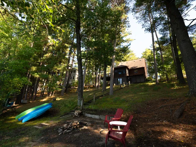 $555,000 | N2577 Ottman Drive, Waupaca, WI 54981