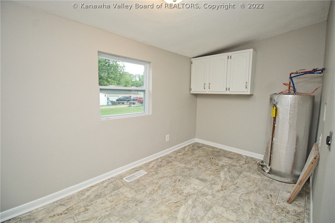 1182 Gore Addition Road Tornado, WV 25202 - Photo 7 of 21 Gallery Image 7