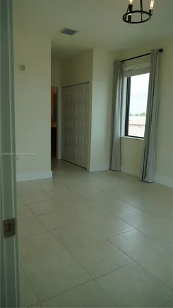 $3,200 | 8301 Northwest 41st Street, Unit B409, Doral, FL 33178