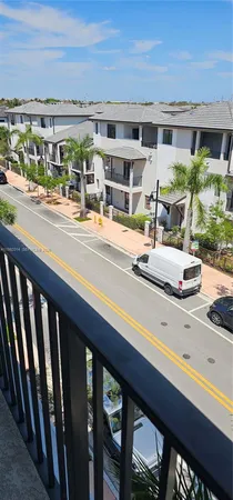 $3,200 | 8301 Northwest 41st Street, Unit B409, Doral, FL 33178