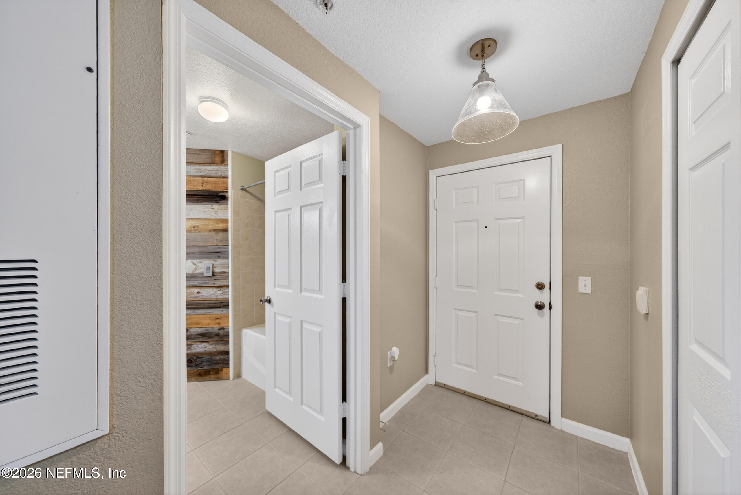 8550 Touchton Road, Unit 1022 Jacksonville, FL 32216 - Photo 5 of 49 018_STA00479