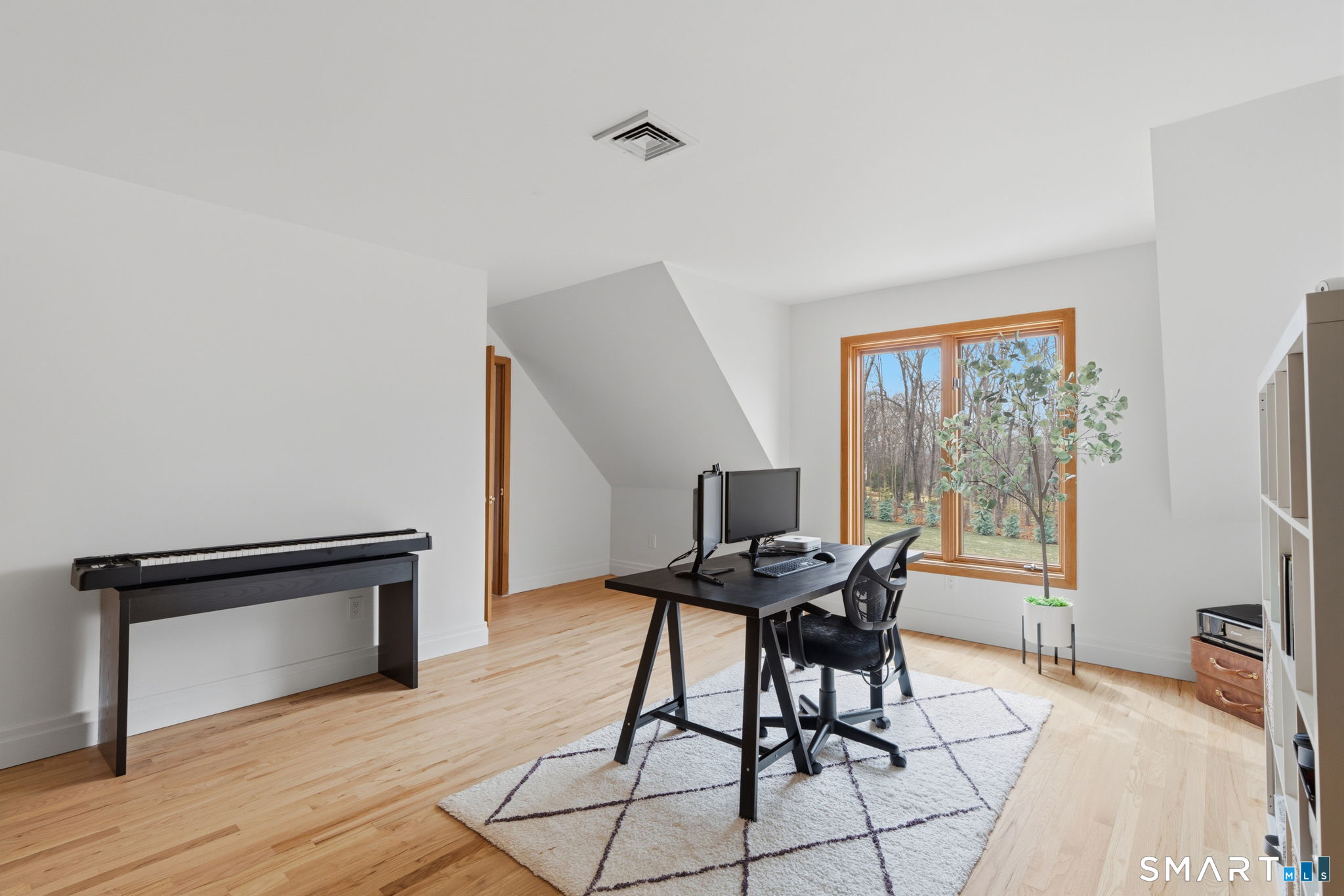 28 East Ridge Court Cheshire, CT 06410 - Photo 35 of 42 Bedroom / Office