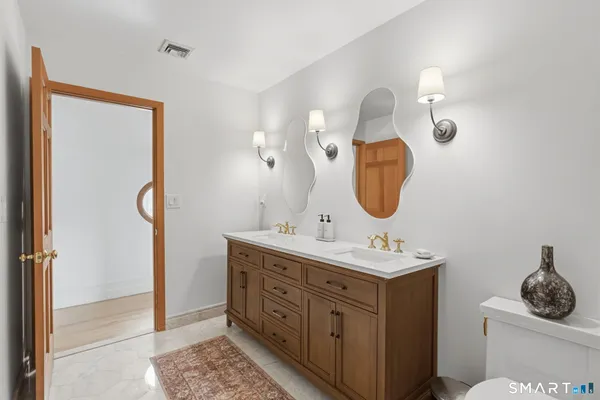 $959,000 | 28 East Ridge Court, Cheshire, CT 06410