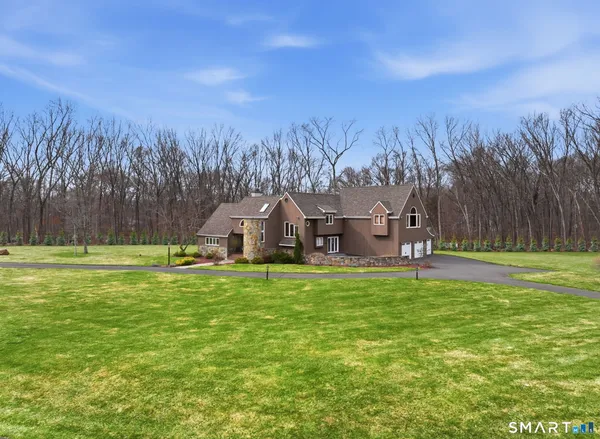 $959,000 | 28 East Ridge Court, Cheshire, CT 06410