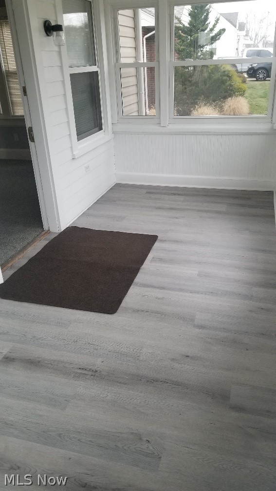 34 East Ralston Avenue Akron, OH 44301 - Photo 3 of 14 Porch