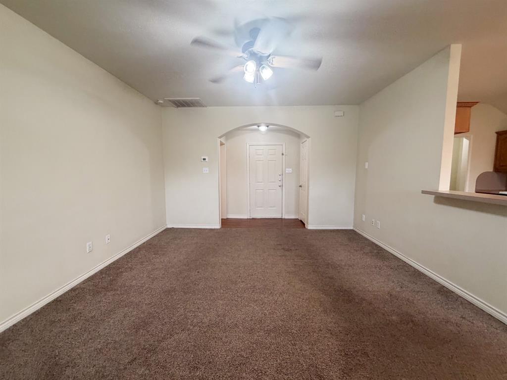 1402 Marble Road Ennis, TX 75119 - Photo 2 of 17