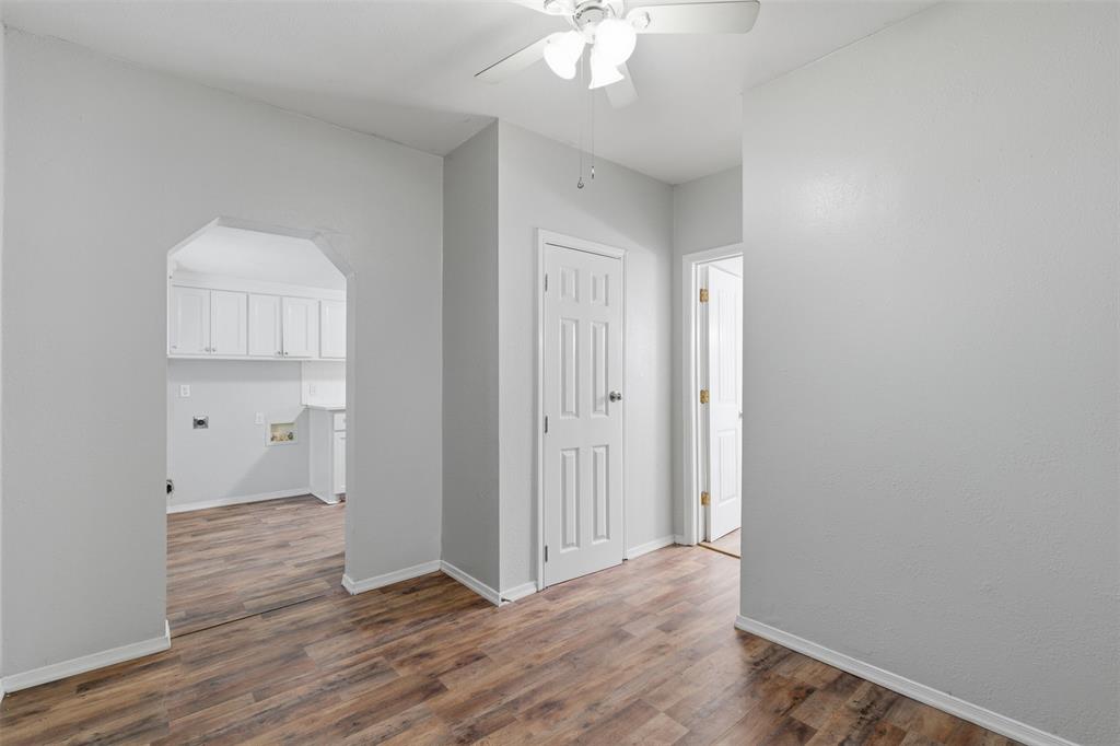 127 East Walker Street Denison, TX 75021 - Photo 16 of 26