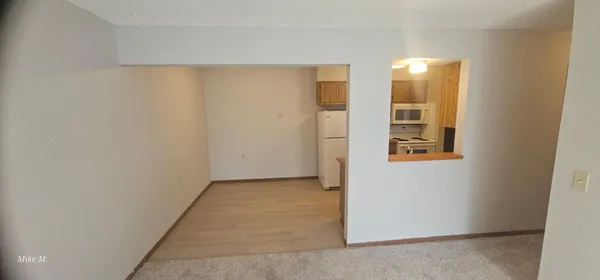 $655 | 16 Green River Road, Unit 205, Morris, MN 56267