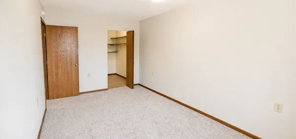 $655 | 16 Green River Road, Unit 205, Morris, MN 56267