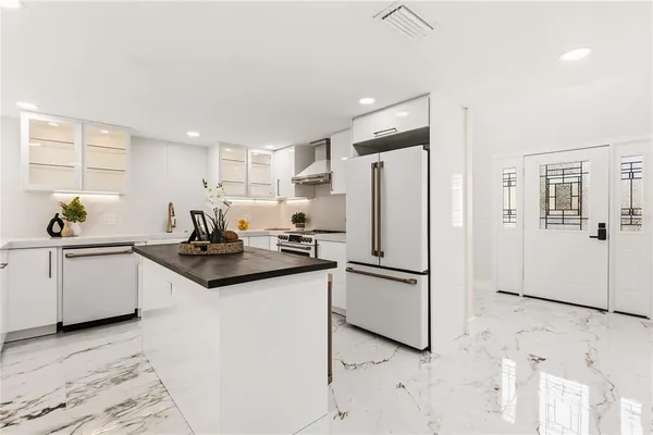 $875,000 | 4 Chase Road, Windermere, FL 34786