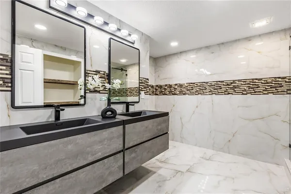 $875,000 | 4 Chase Road, Windermere, FL 34786