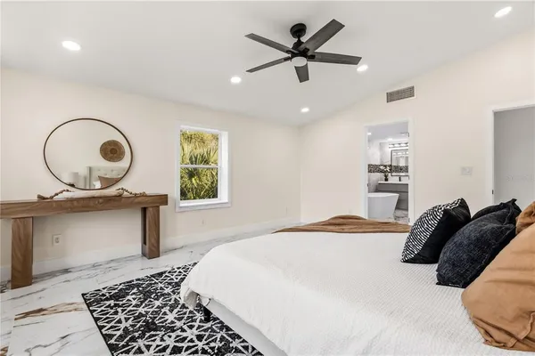 $875,000 | 4 Chase Road, Windermere, FL 34786